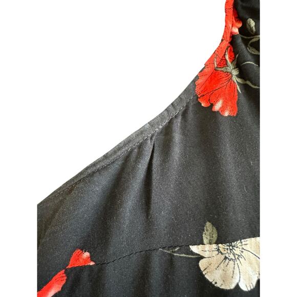 Torrid Plus Black Red Floral Casual Print V-Neck Sleeve Button Front Blouse 4X - Picture 5 of 11